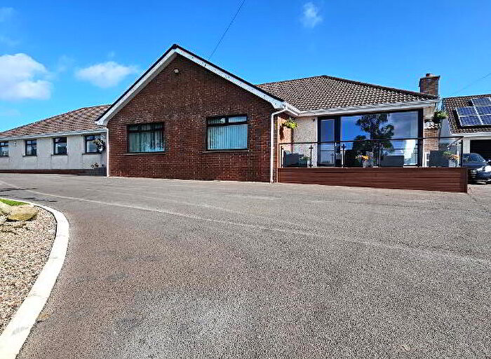 6 Bedroom Detached Bungalows For Sale In Ballymena Road, Ballyclare, BT39