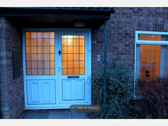 2 Bedroom Terraced House To Rent In Simons Court, Beeston, NG9