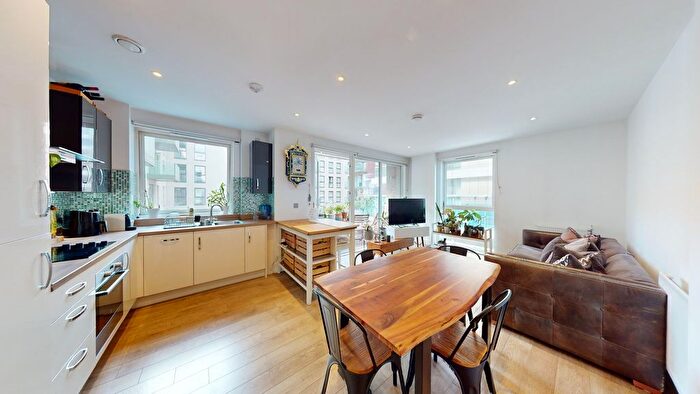 2 Bedroom Flat To Rent In Reminder Lane, London, SE10