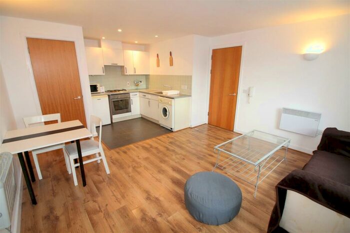 1 Bedroom Apartment To Rent In Cranbrook House, Cranbrook Street, Nottingham, NG1
