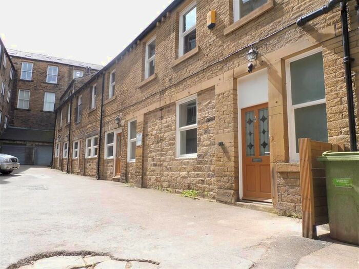 1 Bedroom Flat To Rent In Westgate, Huddersfield, HD1