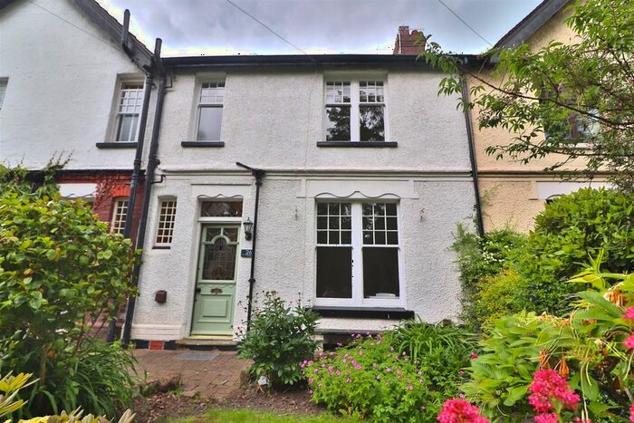 3 Bedroom Terraced House For Sale In The Park, Penketh, Warrington, WA5