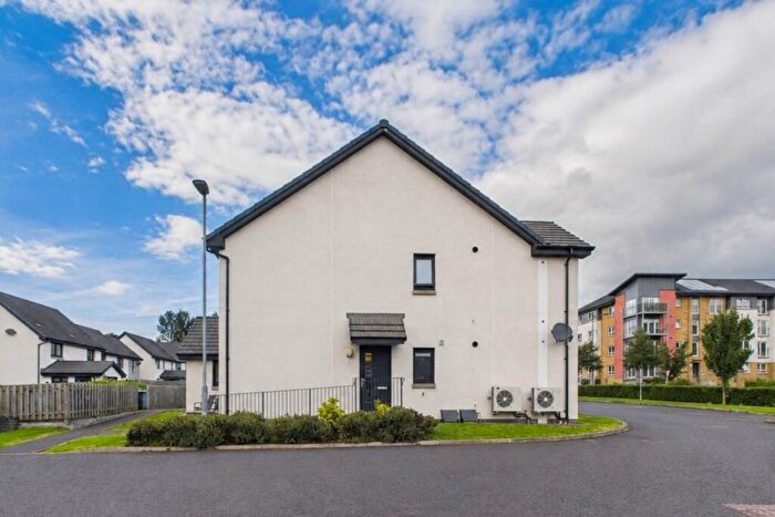 2 Bedroom Flat For Sale In Paragon Drive, Motherwell, ML1