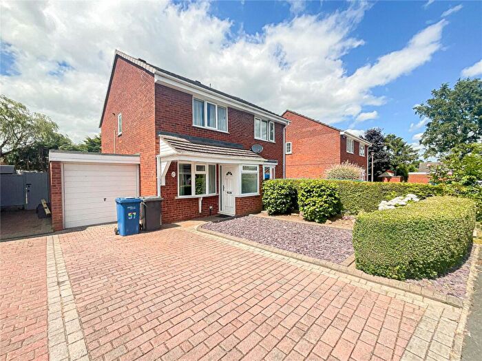 2 Bedroom Semi-Detached House To Rent In Newstead, Tamworth, Staffordshire, B79