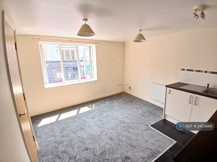 1 Bedroom Flat To Rent In North Street, Bristol, BS3