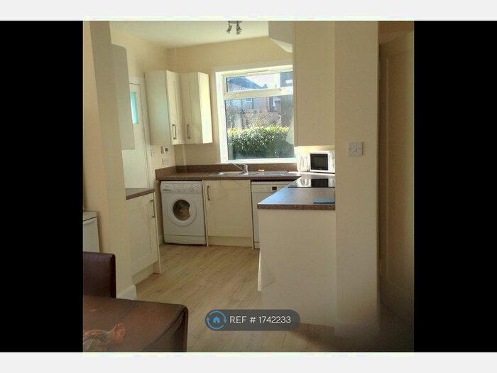 3 Bedroom Semi-Detached House To Rent In Lauriston Farm Road, Edinburgh, EH4