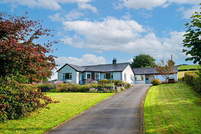 4 Bedroom Detached Bungalow For Sale In Lynwood, Underbarrow, LA8