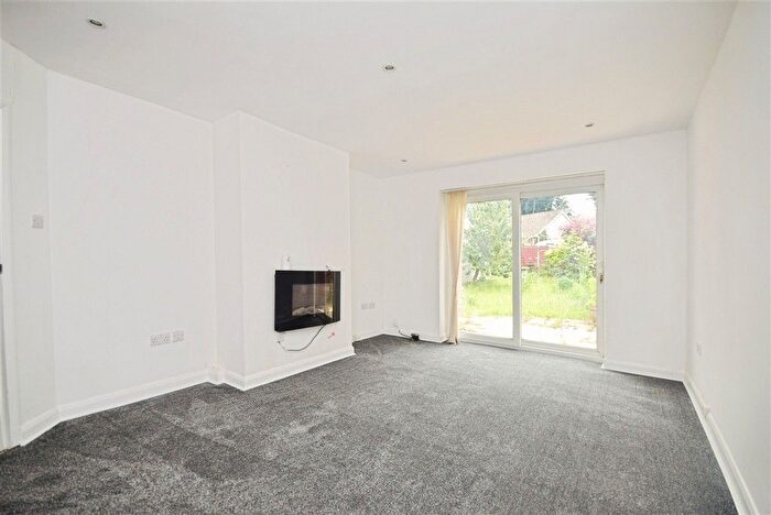 3 Bedroom Detached Bungalow For Sale In Crabble Road, Dover, Kent, CT17