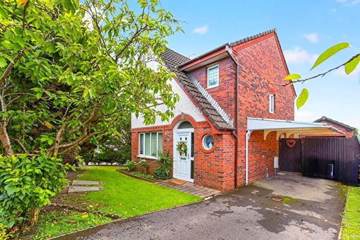 3 Bedroom Detached House For Sale In Leglen Wood Road, Glasgow, G21