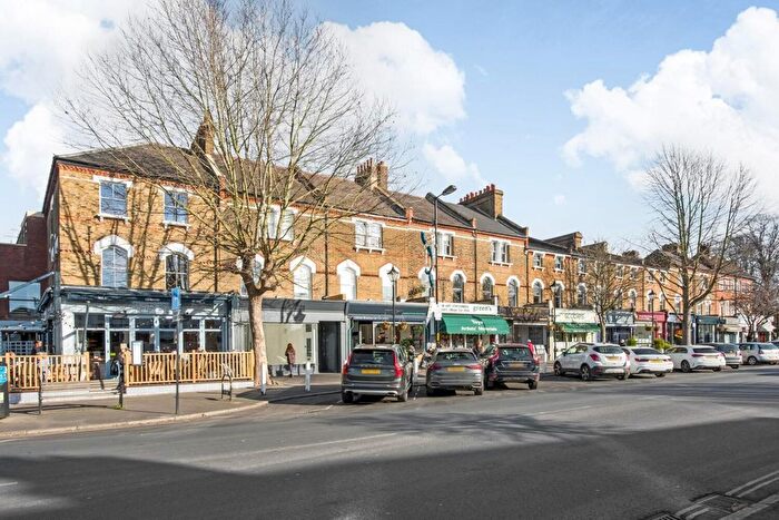 2 Bedroom Flat To Rent In Dulwich Village, London, SE21
