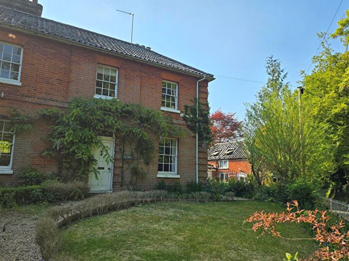 4 Bedroom Semi-Detached House For Sale In Blickling Road, Aylsham, Norwich, NR11