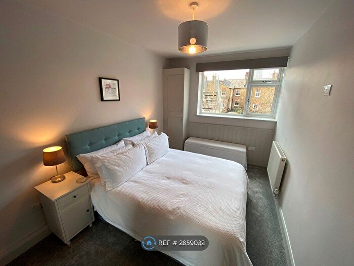 1 Bedroom Flat To Rent In Cranworth Gardens, London, SW9