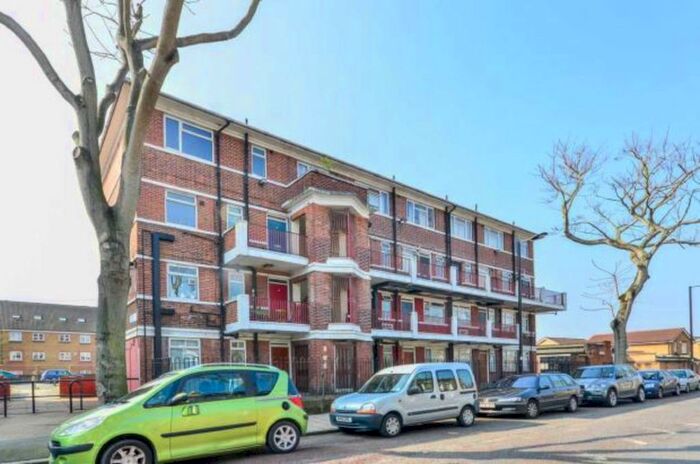 1 Bedroom Flat To Rent In Lynton Estate, Lynton Road, London, SE1