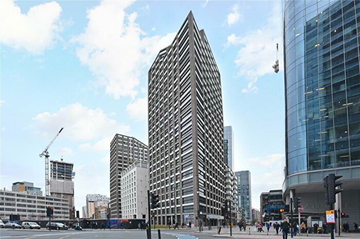 3 Bedroom Flat To Rent In Wiverton Tower, New Drum Street, London, E1