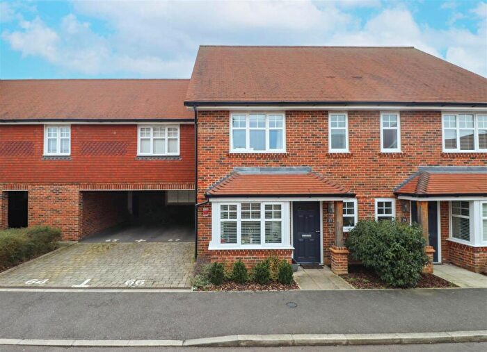 3 Bedroom Terraced House For Sale In Red Cedar Avenue, Fleet, GU51