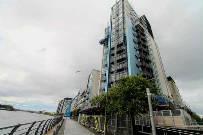 2 Bedroom Flat To Rent In Castlebank Drive, Glasgow Harbour, Glasgow, G11