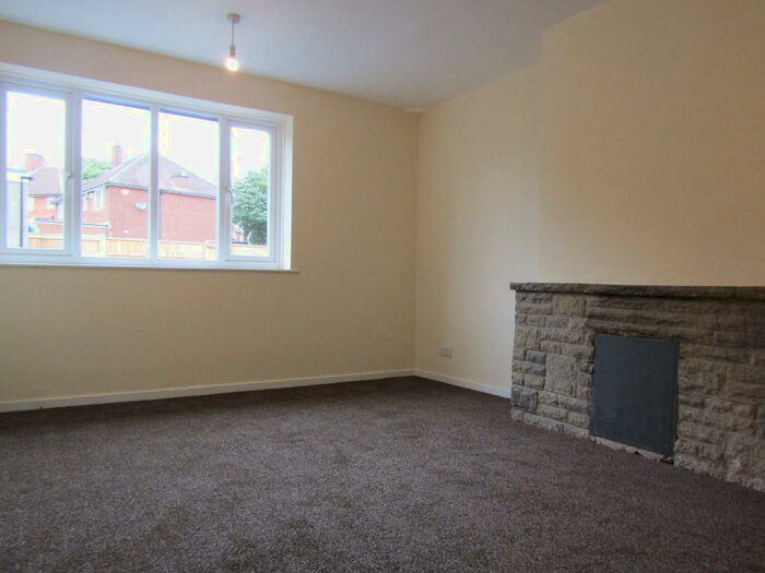 2 Bedroom Flat To Rent In Queslett Road, Great Barr, B43