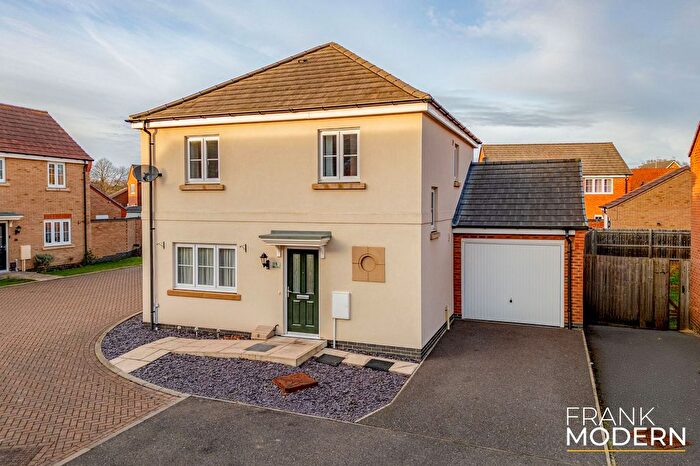 3 Bedroom Detached House For Sale In Oban Drive, Peterborough, PE2