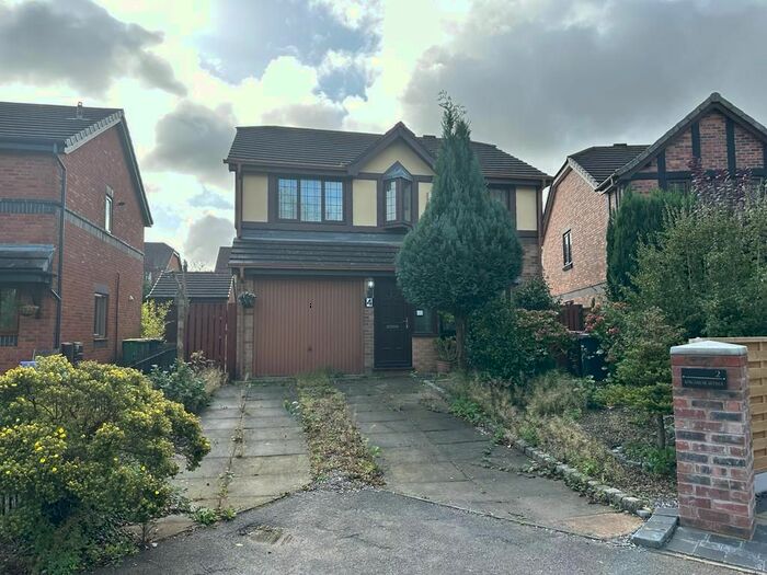 4 Bedroom Detached House For Sale In Kingsmuir Avenue, Preston, PR2