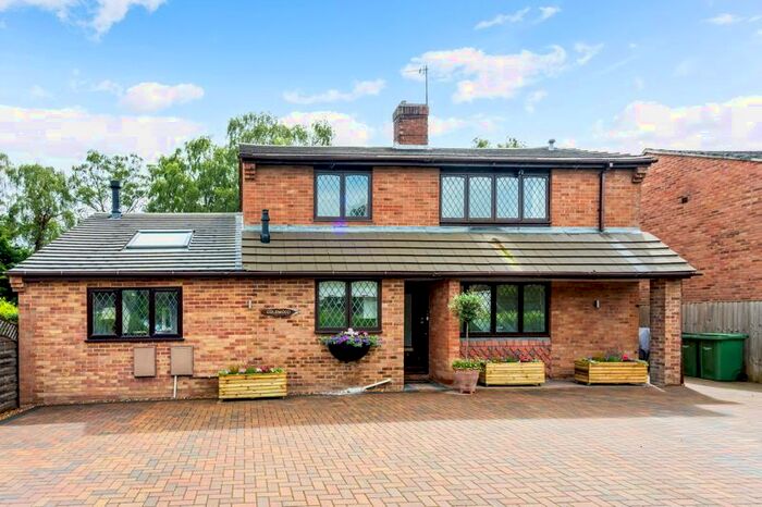 3 Bedroom Detached House For Sale In Chambrai Close, Appleford, Abingdon, OX14