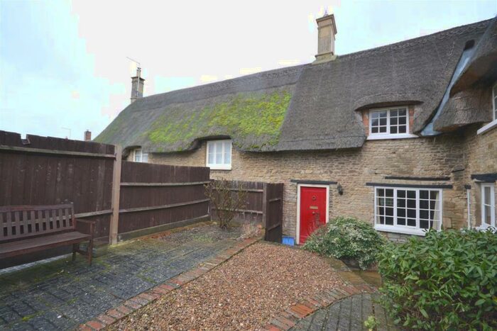 1 Bedroom Terraced House To Rent In Main Street, Lowick, NN14