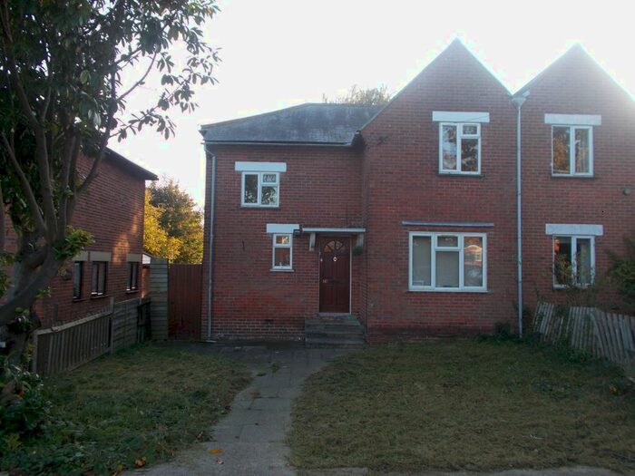 4 Bedroom Terraced House To Rent In Mayfield Road, Southampton SO17