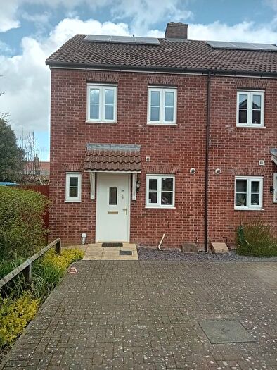 2 Bedroom Semi-Detached House For Sale In Lawyers Close, Holbeach, Spalding, PE12