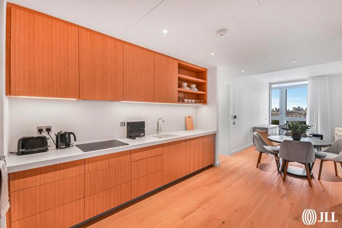 2 Bedroom Apartment To Rent In Prospect Way London, SW11