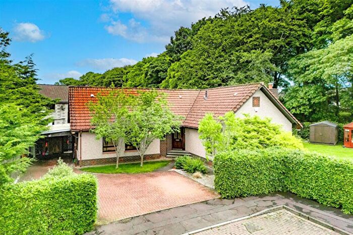 4 Bedroom Bungalow For Sale In Hunter Grove, Bathgate, EH48