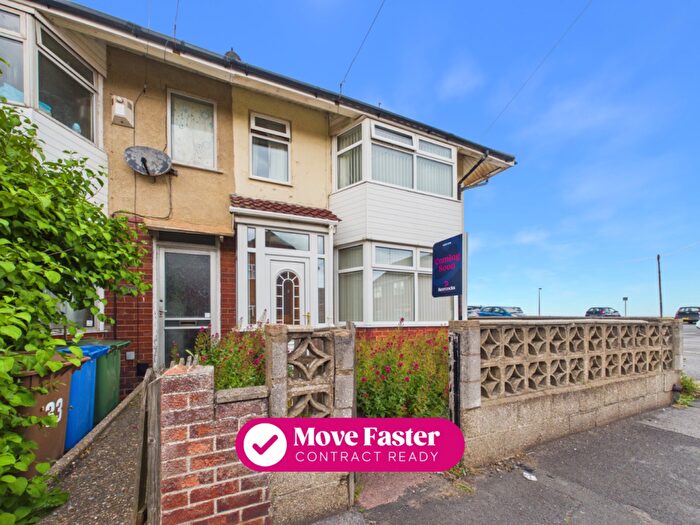 3 Bedroom Semi-Detached House For Sale In Lee Avenue, Withernsea, East Riding Of Yorkshire, HU19