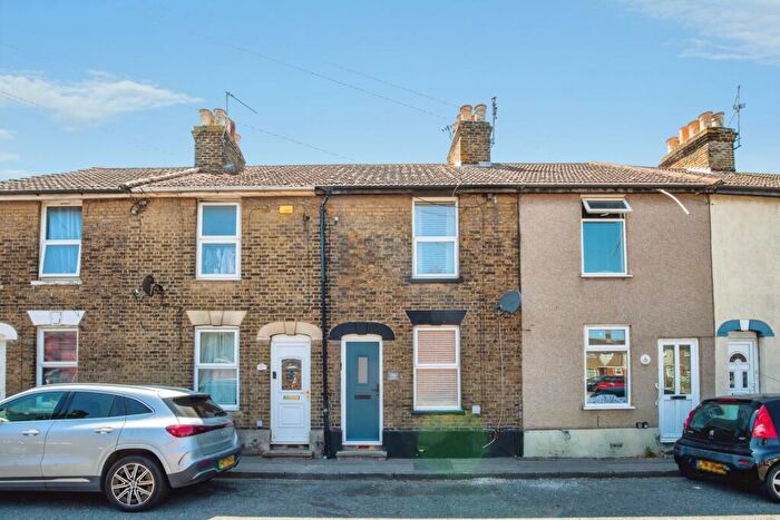 3 Bedroom Terraced House For Sale In High Street, Milton Regis, Sittingbourne, ME10