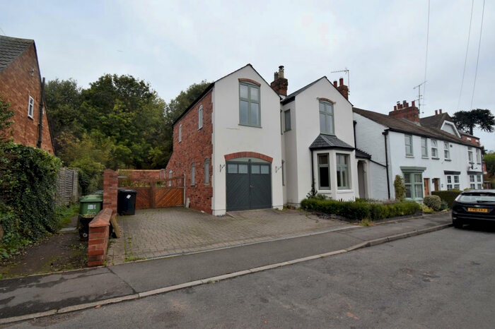 4 Bedroom Semi-Detached House To Rent In Lower Ladyes Hills, Kenilworth, Warwickshire, CV8