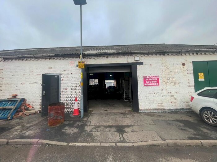 Warehouse To Rent In Salford Trading Estate, Salford Street, Birmingham, B6