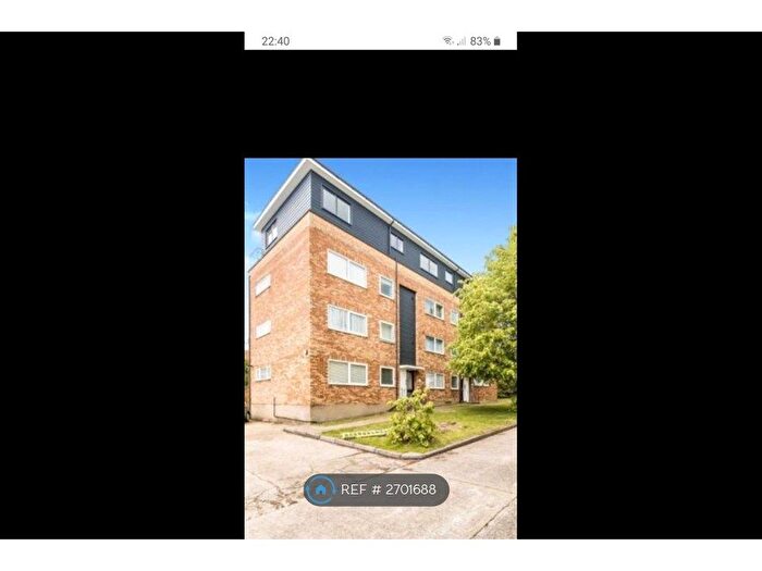 1 Bedroom Flat To Rent In Glengall Road, Woodford Green, IG8