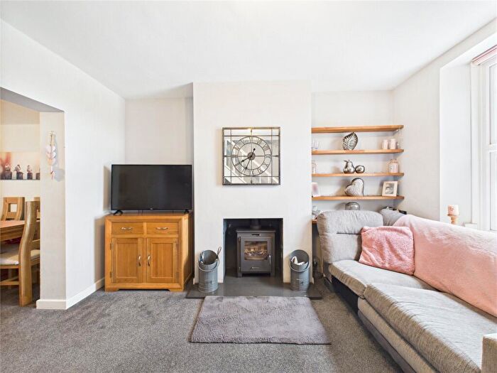 3 Bedroom Terraced House For Sale In Winford Terrace, Bristol, BS41