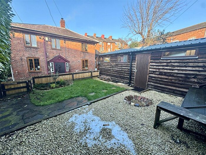 3 Bedroom Detached House For Sale In Commercial Street, Newtown, Powys, SY16