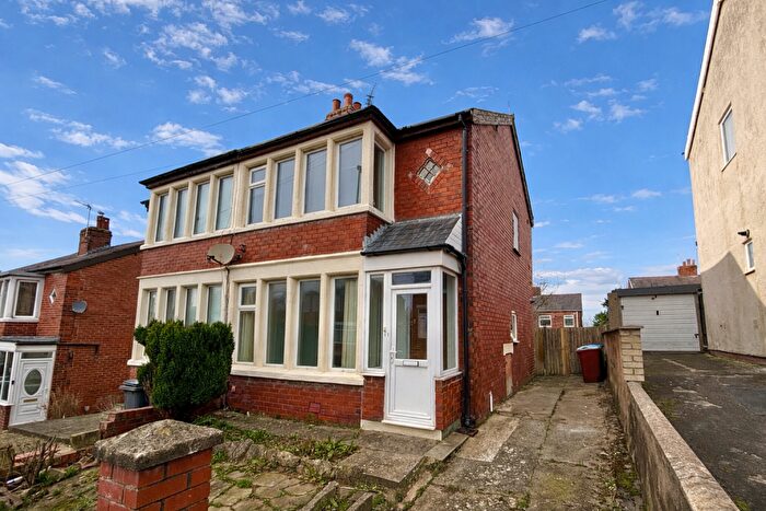 2 Bedroom Semi Detached House For Sale In Bardsway Avenue, Stanley Park, FY3