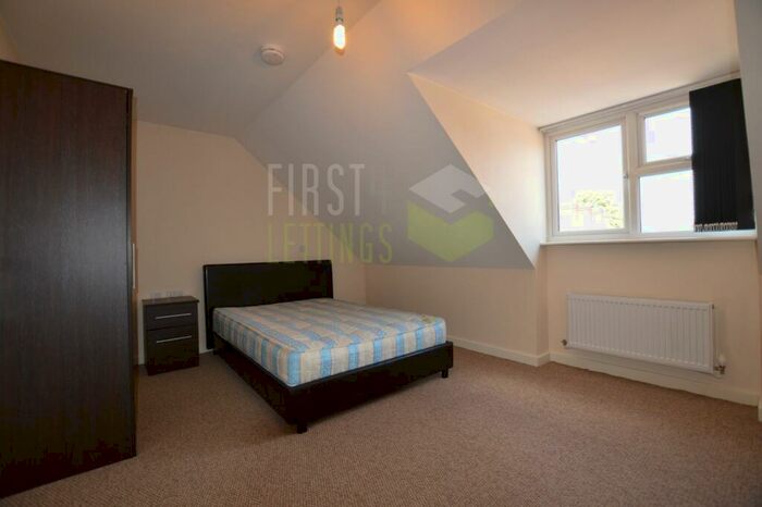 5 Bedroom Semi-Detached House To Rent In Avenue Road Extension, Leicester, LE2