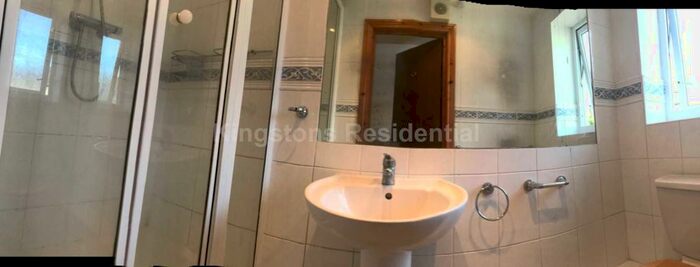 1 Bedroom Apartment To Rent In Newport Road, Roath, CF24