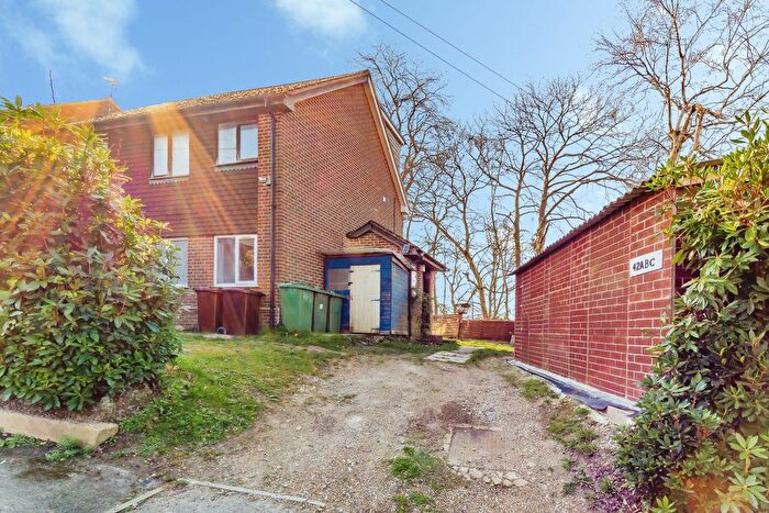 2 Bedroom Flat To Rent In Sherwood Road, Tunbridge Wells, TN2