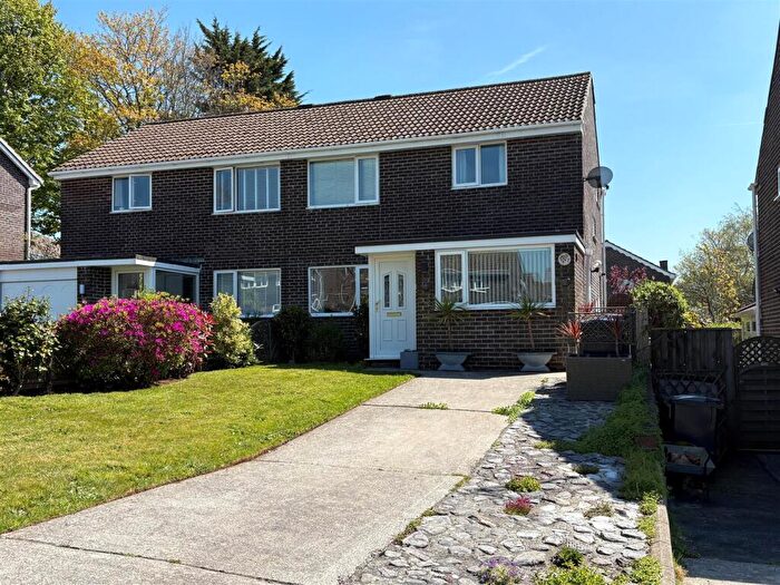 4 Bedroom Semi-Detached House For Sale In Savery Close, Ivybridge, PL21