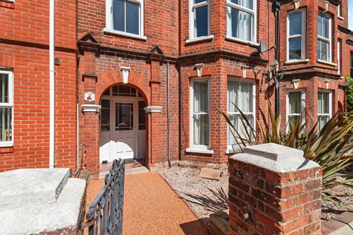 3 Bedroom Flat For Sale In St. Marys Road, Cromer, NR27