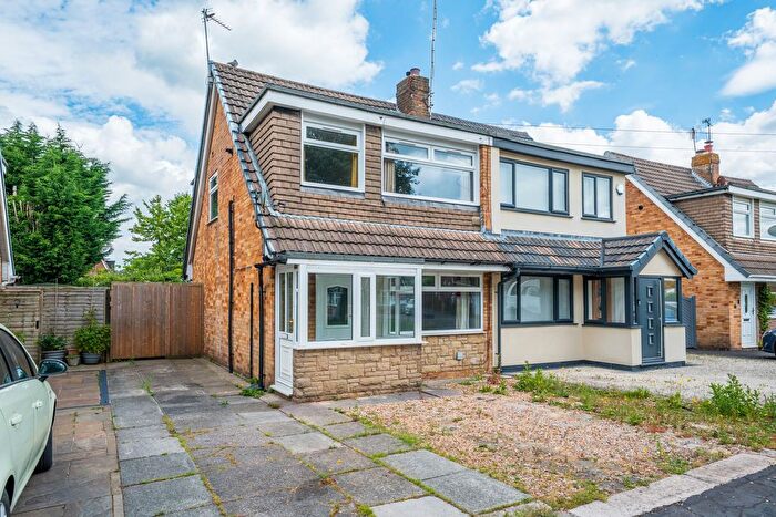 3 Bedroom Semi-Detached House For Sale In Burnside, Parbold, WN8