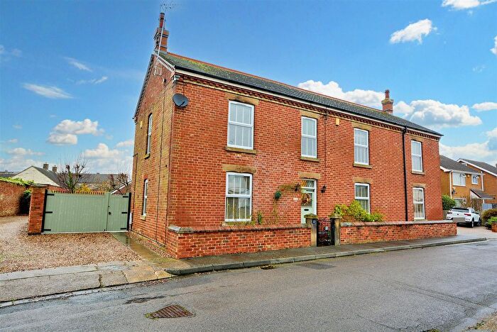 7 Bedroom Detached House For Sale In Fairfield Crescent, Long Eaton, Nottingham, NG10