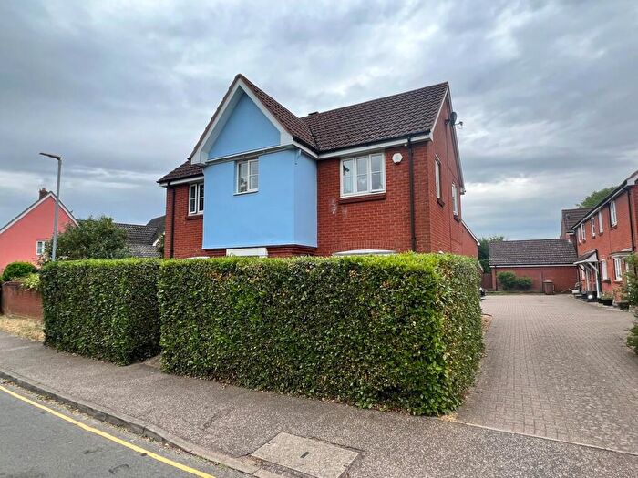 4 Bedroom Detached House To Rent In Hillcrest, Downham Market, PE38
