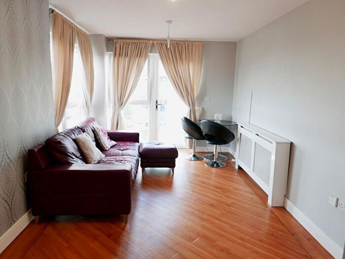 2 Bedroom Flat To Rent In Academy Way, Dagenham, RM8