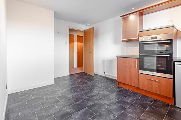2 Bedroom Apartment To Rent In St. Ninians Way, Linlithgow, EH49