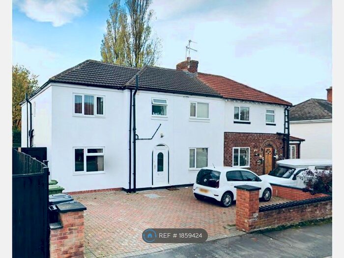 7 Bedroom Semi-Detached House To Rent In Lee Road, Leamington Spa, CV31