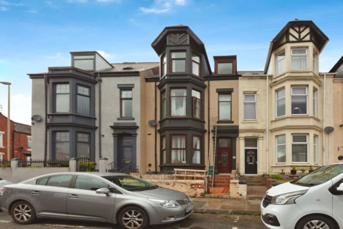 6 Bedroom Terraced House For Sale In Urfa Terrace, South Shields, NE33