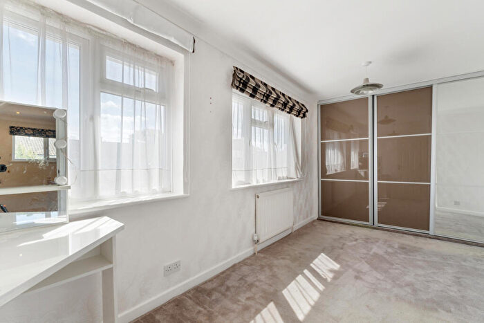 3 Bedroom Terraced House For Sale In Alderbury Road, Stansted, Essex, CM24